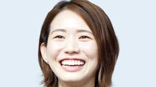 古賀紗理那さんが我が子のレアショット公開　「西田パパの抱っこ紐姿見られて感動」「大っきく育ってますね」