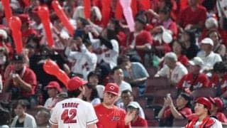 広島　「ブルペンデー」で競り勝つ　先発の赤木から６投手でつなぐ