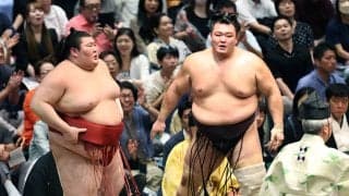 朝乃山が「久しぶり」の国技館での“結び３番”で奮起、２３年夏場所以来の２ケタ白星で７年ぶりＶへ１差