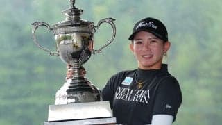 「あ、優勝したんだ」吉本ひかるが涙の下部ツアー3勝目 最終18番バーディで辻梨恵を振り切る