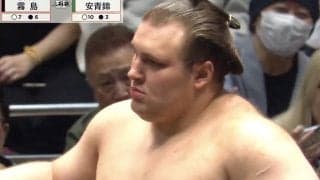 安青錦が霧島を撃破！ 取組直後に見せた両大関が“直に触れ合い”讃えあう姿と「うなづき」に視聴者注目「お互い優しいな！」