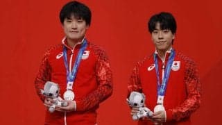 【卓球】“はりしの”張本智和、篠塚大登組　日本勢４４年ぶりの決勝で敗れ銀メダル　中国ペアに苦杯…アジア大会