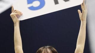 「超可愛い」元看護師あらた唯ラウンドガールで登場　ノースリ＆美スタイルに「KOされました」