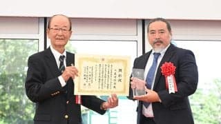 日本ゴルフ殿堂入りの尾崎将司さん「天国で喜んでいると思う」長男智春さんが顕彰式に出席