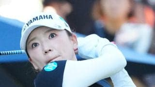 有村智恵がサッカー代表戦を観戦　ゴルファー視点で「ボールの曲がり幅とかスピンのかけ方」に興奮