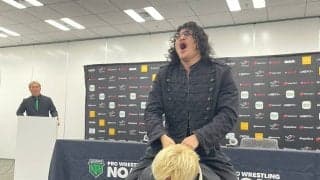 ＯＺＡＷＡ、会見で清宮海斗へ暴挙…松葉杖「殴打」＆テーピング「首絞め」…「俺が暴露してやった彼女とはどうなったんだい？」…１０・４「Ｎ-１優勝戦」代々木第二