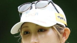 金田久美子、ミニワンピ＆黒キャミ＆ビキニ…大量オフショットに「細い脚やなぁ」「超かわいい」