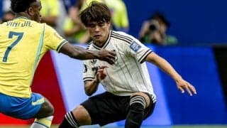 「やっぱり、もっと評価されないといけない」メガクラブ移籍が実現しなかった現実をどう受け止めるか　佐野海舟が語った己の“現在地”【現地発】