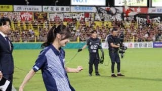 「かわいすぎるって」「勝利の女神」人気アイドルがポニテ姿で柏－神戸戦の始球式　ＳＮＳ沸く