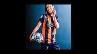 【WEリーグ】三谷沙也加、腹出しショット披露　夏の思い出投稿に「WEリーグ殿堂入りの笑顔」