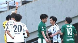 東京ダービーで痛恨　東京Ｖ染野唯月が一発退場　ＦＣ東京の稲村隼翔への危険タックル