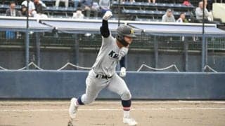 慶応、山梨学院破り準決勝　矢口選手がサヨナラ打　秋季関東高校野球