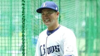 【西武】バッテリー担当の岡田雅利コーチが１軍秋季練習初日に参加　久々の１軍現場に感じたこと