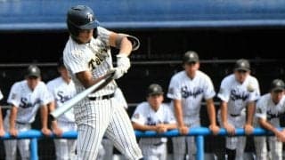 甲子園初出場へ前進、帝京三の4番主将が一振り　秋季関東高校野球