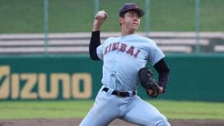 【大学野球】ドラ１候補の宮原廉、６回から登板「気持ちの面で…」右人さし指の爪気にする仕草も