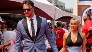 メジャー怪物、美人彼女と歌舞伎町降臨　公開された近影…日本上陸した規格外カップル