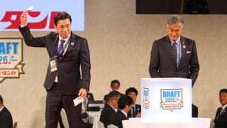 中日　外れ１位でも重複も近大・宮原廉の交渉権獲得　ロッテとかぶって会場どよめく