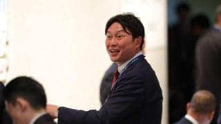 広島・新井監督が満面の笑み「うれしいですね」山里の単独指名に成功　「似ている」と語った元カープ戦士とは？