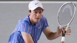 18歳がハチャノフ撃破で１回戦突破