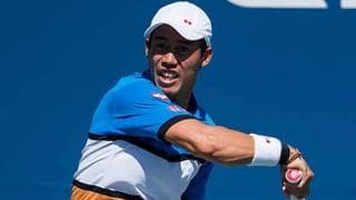 錦織らのスーツ姿写真を掲載