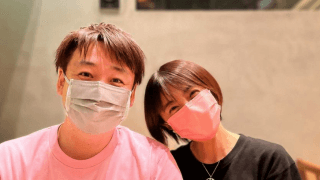 🌈小林麻耶（​國光真耶）、新婚❤️ペアルックを夫が披露⁉️「blackT-shirtだよ😊✨」