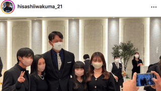⚾️岩隈久志、顔出し😍家族ショット反響「息子が14歳になりました！」